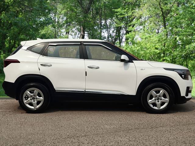 https://images10.gaadi.com/usedcar_image/FA9E4272-DA86-4F1F-83A0-D31A38AD3136/original/e2df5c62-4b47-4c27-997c-e42a4c3eb0a9.jpg?imwidth=6401