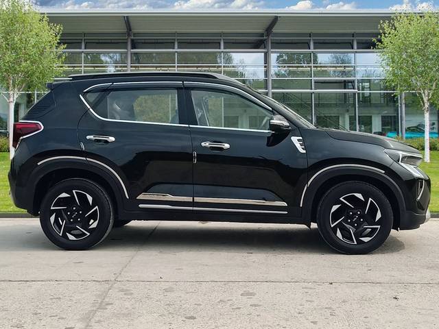 https://images10.gaadi.com/usedcar_image/FA9E4272-DA86-4F1F-83A0-D31A38AD3136/original/fa935880-f64a-4ec3-836e-1f2a783e307b.jpg?imwidth=6401