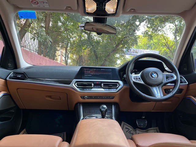 Second-hand 2021 BMW 3 Series 330i M Sport for sale in New Delhi-12