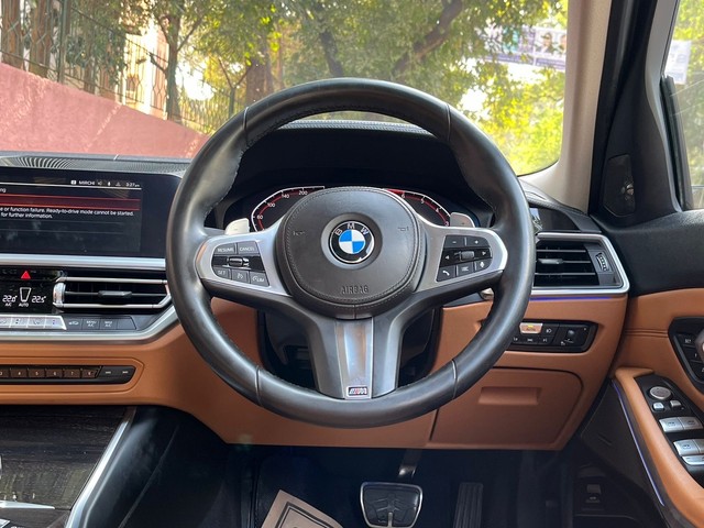 Second-hand 2021 BMW 3 Series 330i M Sport for sale in New Delhi-11
