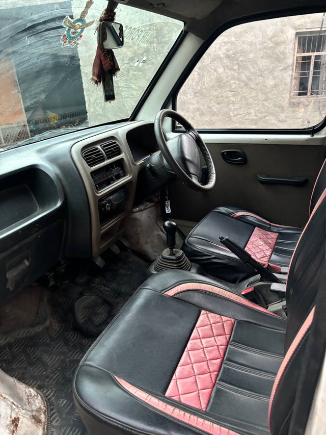 https://images10.gaadi.com/usedcar_image/FD27DCA0-C22E-465E-8814-806DF61F19F9/original/50badb22-32bd-4b81-b5d8-dd6e74ff5c48.jpg?imwidth=6402