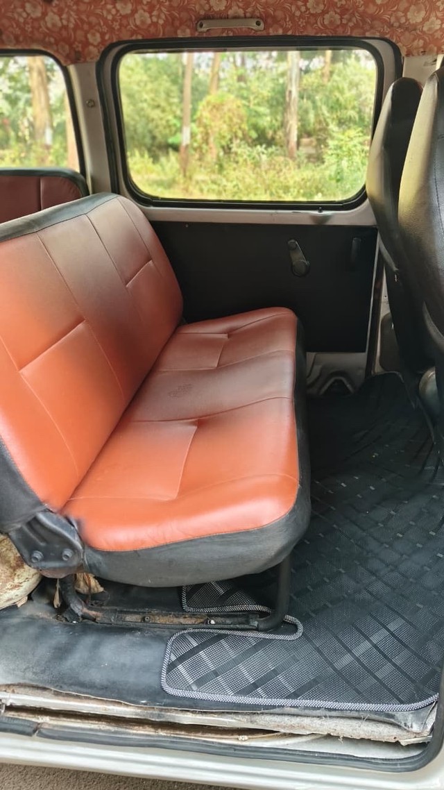 Second-hand 2012 Maruti Suzuki Eeco 5 Seater AC BSIV for sale in Nashik-9