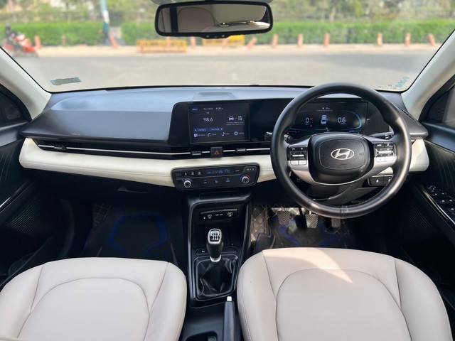 Second-hand 2023 Hyundai Verna SX for sale in New Delhi-10