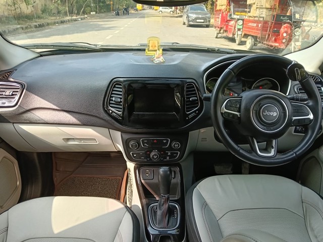 Second-hand 2018 Jeep Compass 1.4 Limited for sale in New Delhi-9
