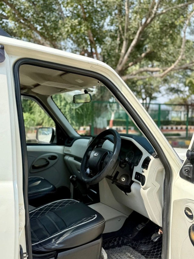 Second-hand 2018 Mahindra Scorpio S3 7 Seater for sale in New Delhi-8