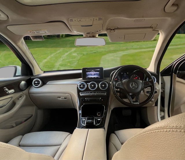 Second-hand 2017 Mercedes-Benz GLC 300 4MATIC Sport for sale in New Delhi-8