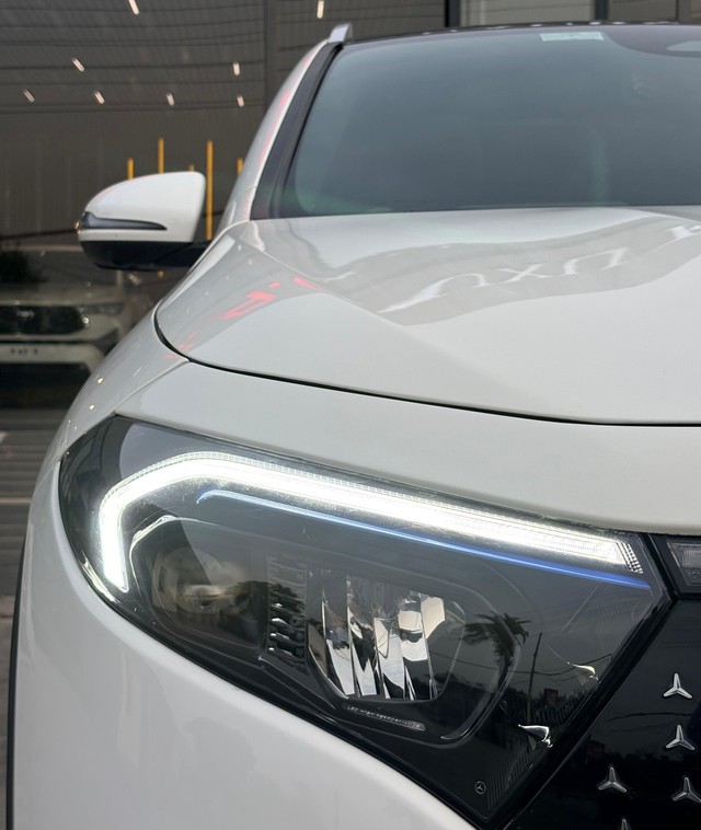 Mercedes-Benz EQA 250 Plus - Photo 8