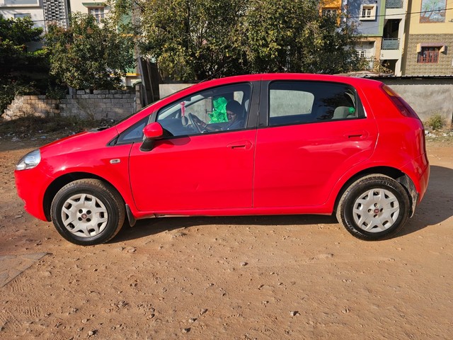 Second-hand 2013 Fiat Punto 1.2 Dynamic for sale in Bangalore-3