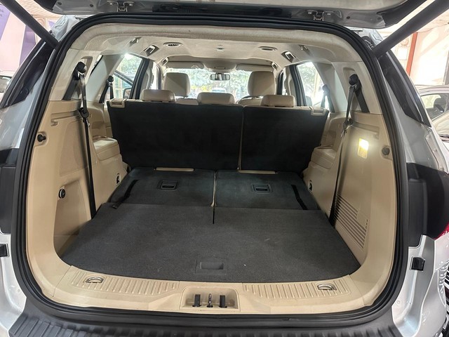 Second-hand 2017 Ford Endeavour 3.2 Titanium AT 4X4 for sale in Jaipur-11