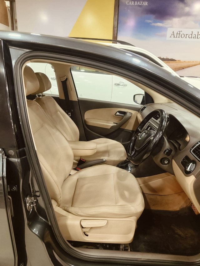 Second-hand 2016 Volkswagen Vento 1.5 TDI Highline AT for sale in Jaipur-13