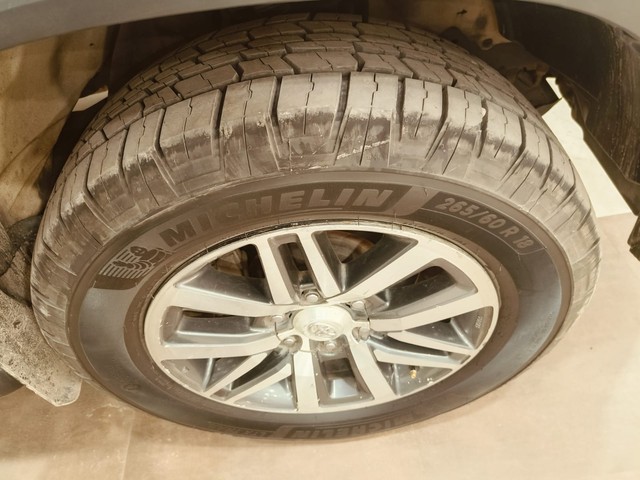 Second-hand 2018 Toyota Fortuner 2.8 4WD MT BSIV for sale in Jaipur-6