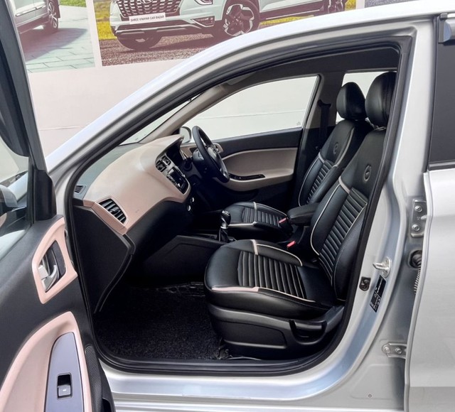 Second-hand 2019 Hyundai i20 Diesel Sportz for sale in Jaipur-15