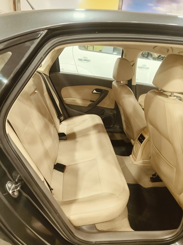 Second-hand 2016 Volkswagen Vento 1.5 TDI Highline AT for sale in Jaipur-12