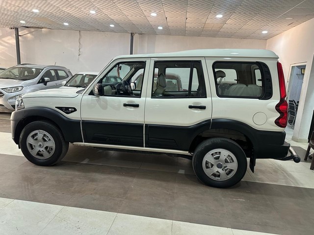Second-hand 2023 Mahindra Scorpio S for sale in Jaipur-2