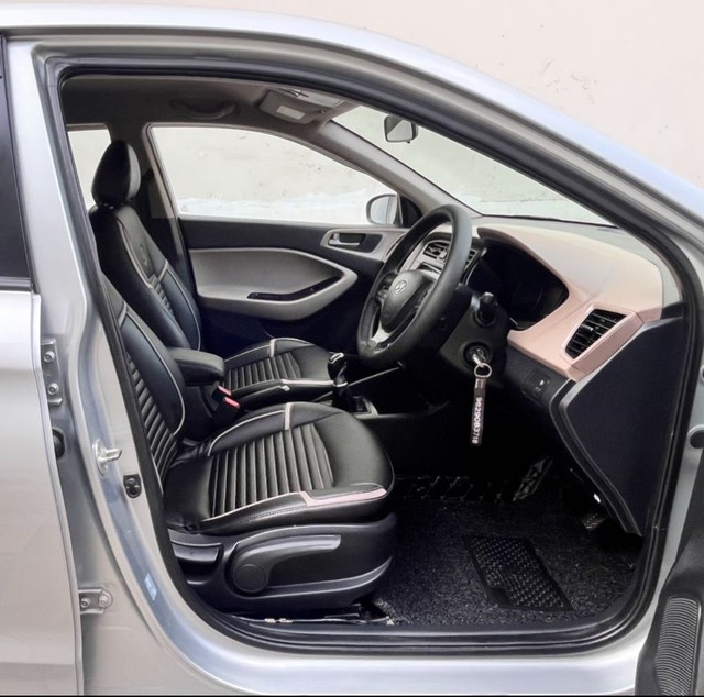 Second-hand 2019 Hyundai i20 Diesel Sportz for sale in Jaipur-10