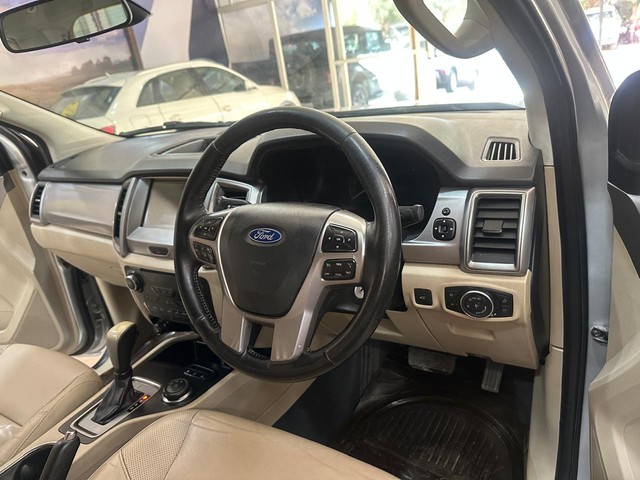 Second-hand 2017 Ford Endeavour 3.2 Titanium AT 4X4 for sale in Jaipur-14