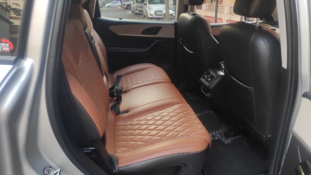 Second-hand 2024 Mahindra XUV700 AX5 5Str Diesel for sale in Bangalore-11