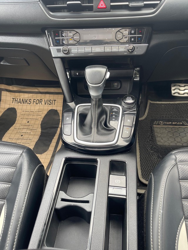 Second-hand 2023 Kia Seltos GTX Plus DCT for sale in New Delhi-12