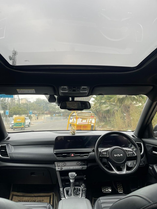Second-hand 2023 Kia Seltos GTX Plus DCT for sale in New Delhi-10