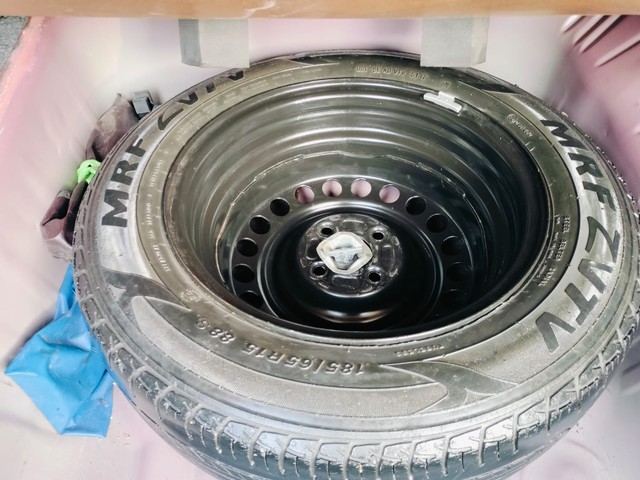 Second-hand 2021 Honda City V MT for sale in New Delhi-19