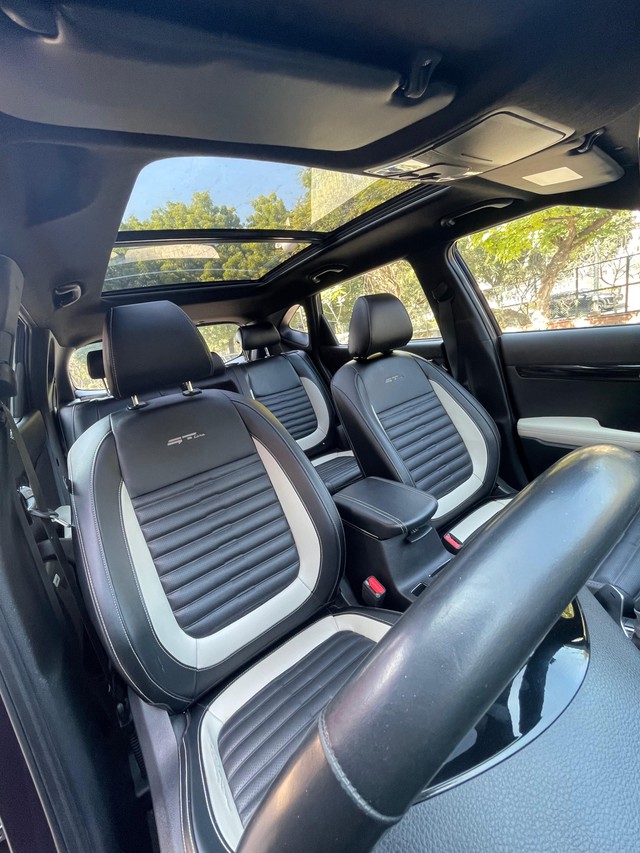 Second-hand 2024 Kia Seltos GTX Plus Turbo DCT for sale in New Delhi-10