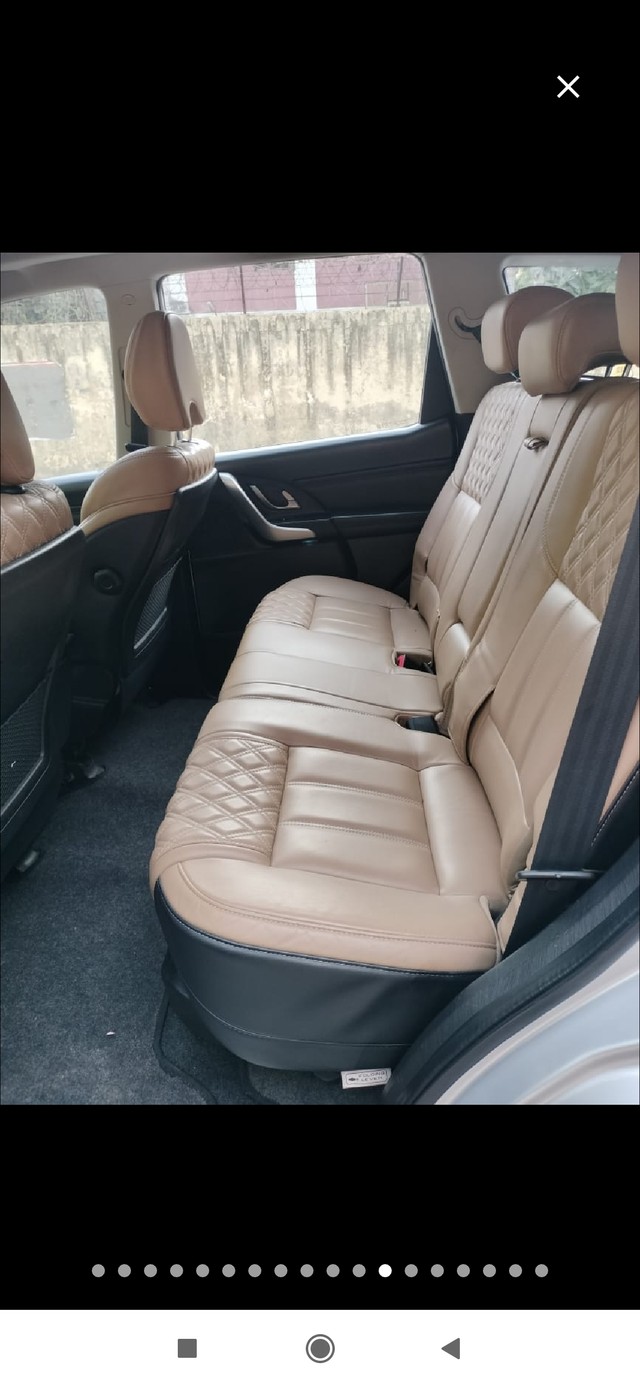 Second-hand 2018 Mahindra XUV500 W11 AT BSIV for sale in New Delhi-12