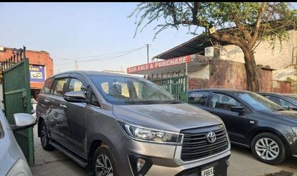 2021 टोयोटा इनोवा क्रिस्टा 2.4 G 7 STR