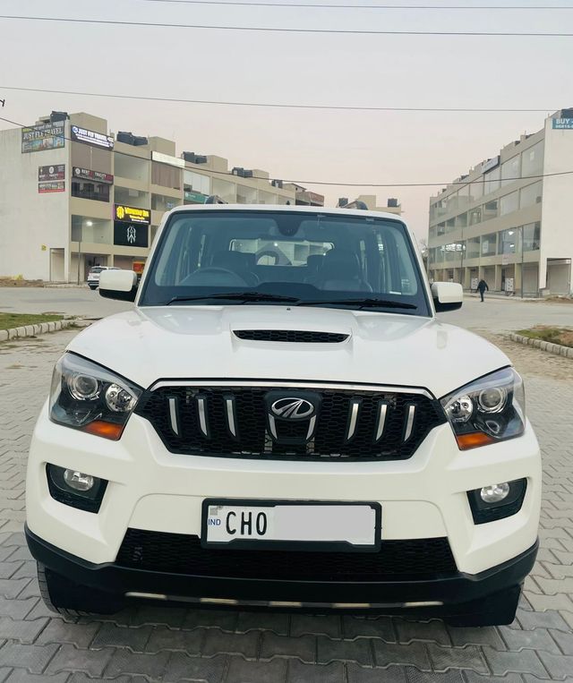 Mahindra Scorpio S10 7 Seater 2WD Second-hand 2016 Mahindra Scorpio S10 7 Seater 2WD for sale in Chandigarh