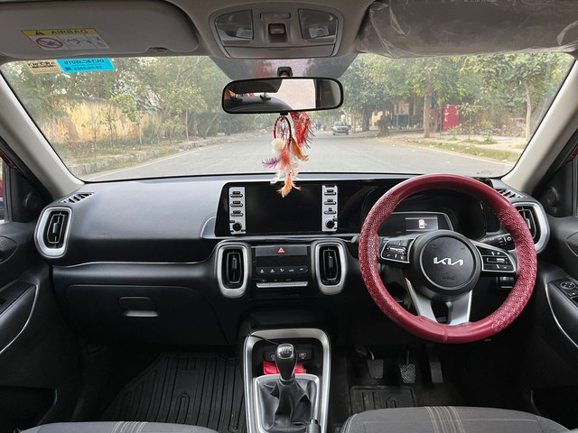 Second-hand 2024 Kia Sonet HTK (O) for sale in New Delhi-10