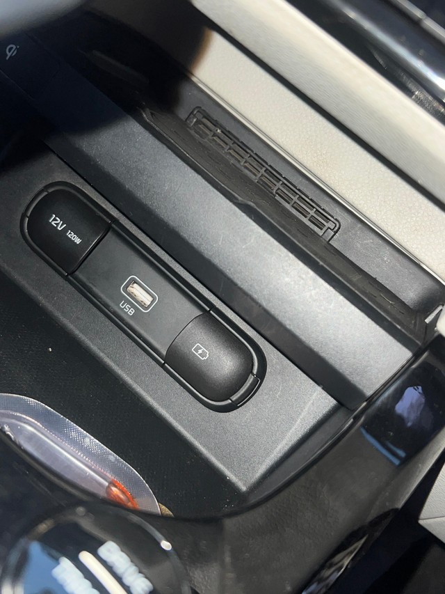 Second-hand 2019 Kia Seltos GTX Plus Diesel AT for sale in Indore-10