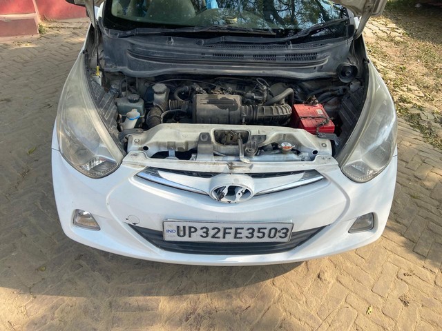 Second-hand 2013 Hyundai EON Magna Optional for sale in Lucknow-4
