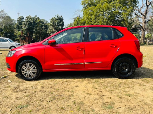 Second-hand 2018 Volkswagen Polo 1.0 MPI Trendline for sale in Lucknow-3