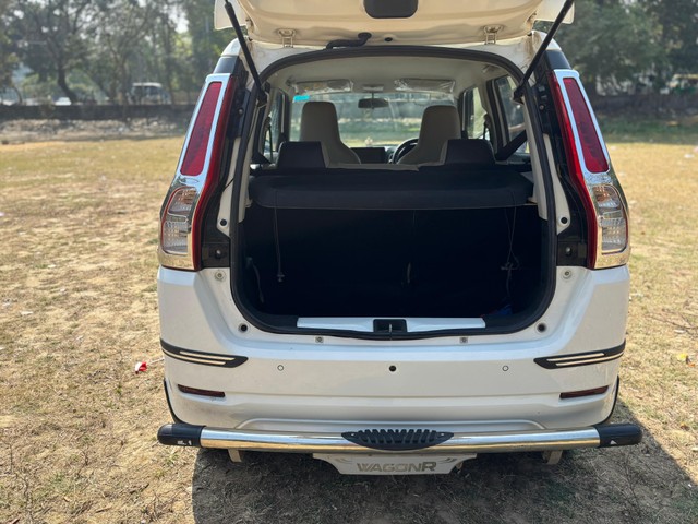 Second-hand 2024 Maruti Wagon R VXI for sale in Lucknow-8