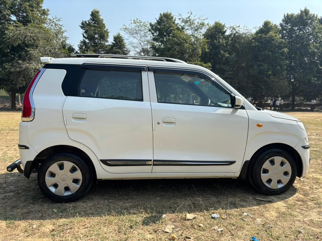 Second-hand 2024 Maruti Wagon R VXI for sale in Lucknow-1