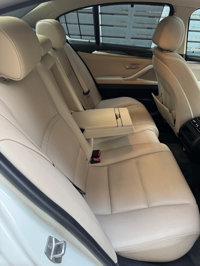 Second-hand 2016 BMW 5 Series 520d Luxury Line for sale in Chennai-10