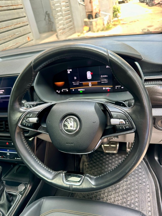 Second-hand 2022 Skoda Kushaq 1.5 TSI Style DSG for sale in Chennai-11
