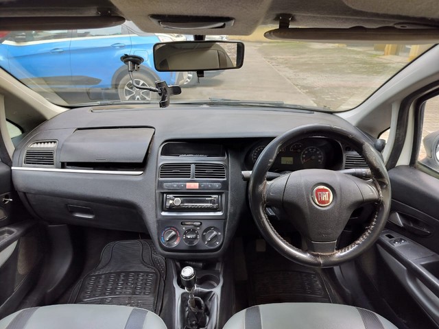 Second-hand 2011 Fiat Punto 1.3 Active for sale in Pune-10