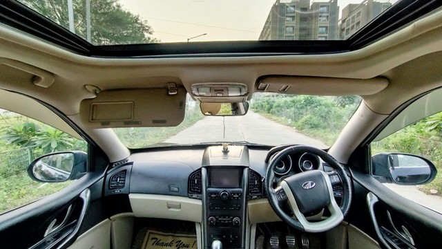 Second-hand 2017 Mahindra XUV500 R W10 FWD for sale in Ahmedabad-10