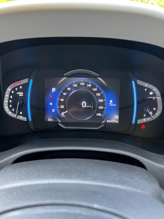 Second-hand 2023 Hyundai Creta SX IVT for sale in New Delhi-17