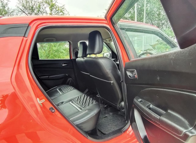 Second-hand 2023 Maruti Swift ZXI for sale in Ahmedabad-8