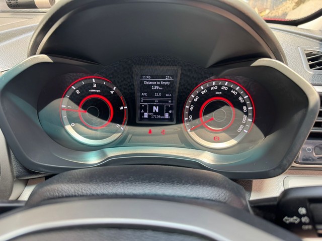 Second-hand 2020 Mahindra XUV300 W8 AMT Optional Diesel BSIV for sale in Chennai-9