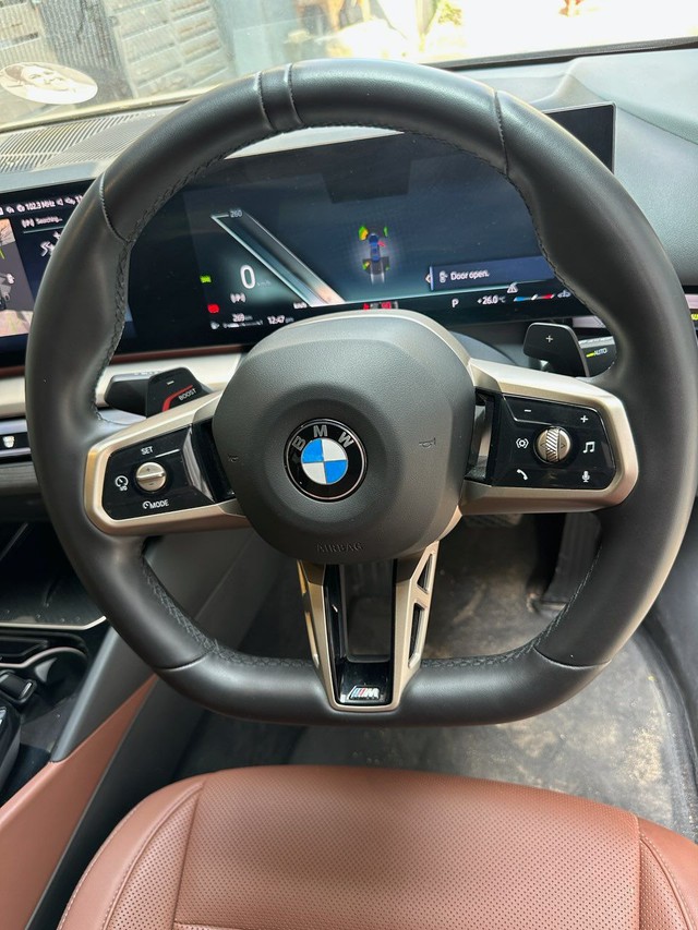 Second-hand 2024 BMW 5 Series 530Li for sale in Chennai-12