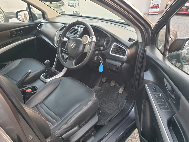 Second-hand 2017 Maruti Suzuki S Cross DDiS 200 Sigma for sale in Jhalawar-3