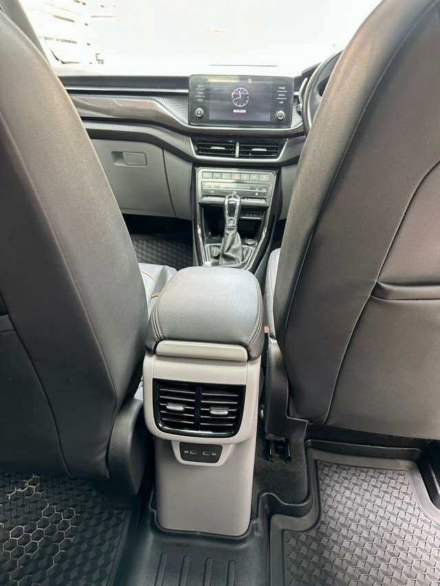 Second-hand 2022 Skoda Kushaq 1.5 TSI Style DSG for sale in Chennai-10