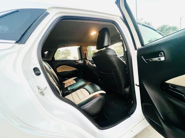 Second-hand 2023 Toyota Glanza G for sale in Ahmedabad-8