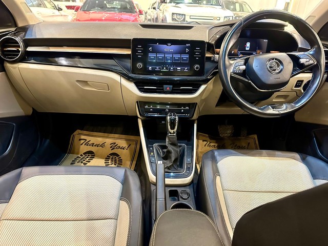 Second-hand 2022 Skoda Slavia 1.0 TSI Style AT BSVI for sale in New Delhi-13