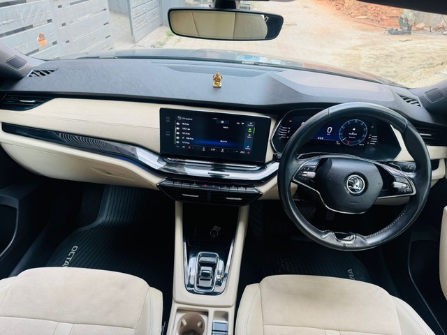 Second-hand 2022 Skoda Octavia Style for sale in Chennai-2
