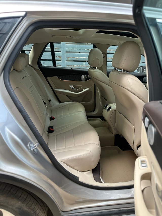Second-hand 2019 Mercedes-Benz GLC 220d 4MATIC for sale in Chennai-14