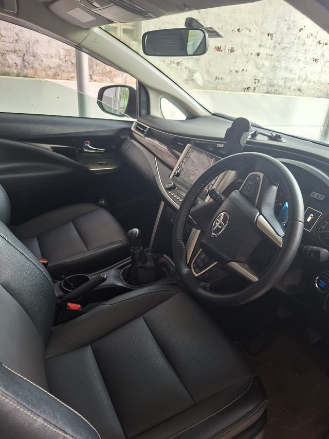 Second-hand 2025 Toyota Innova Crysta 2.4 Zx 7Str for sale in Chennai-6