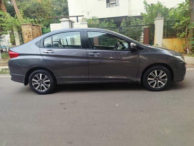 Second-hand 2018 Honda City i-VTEC V for sale in Chennai-1